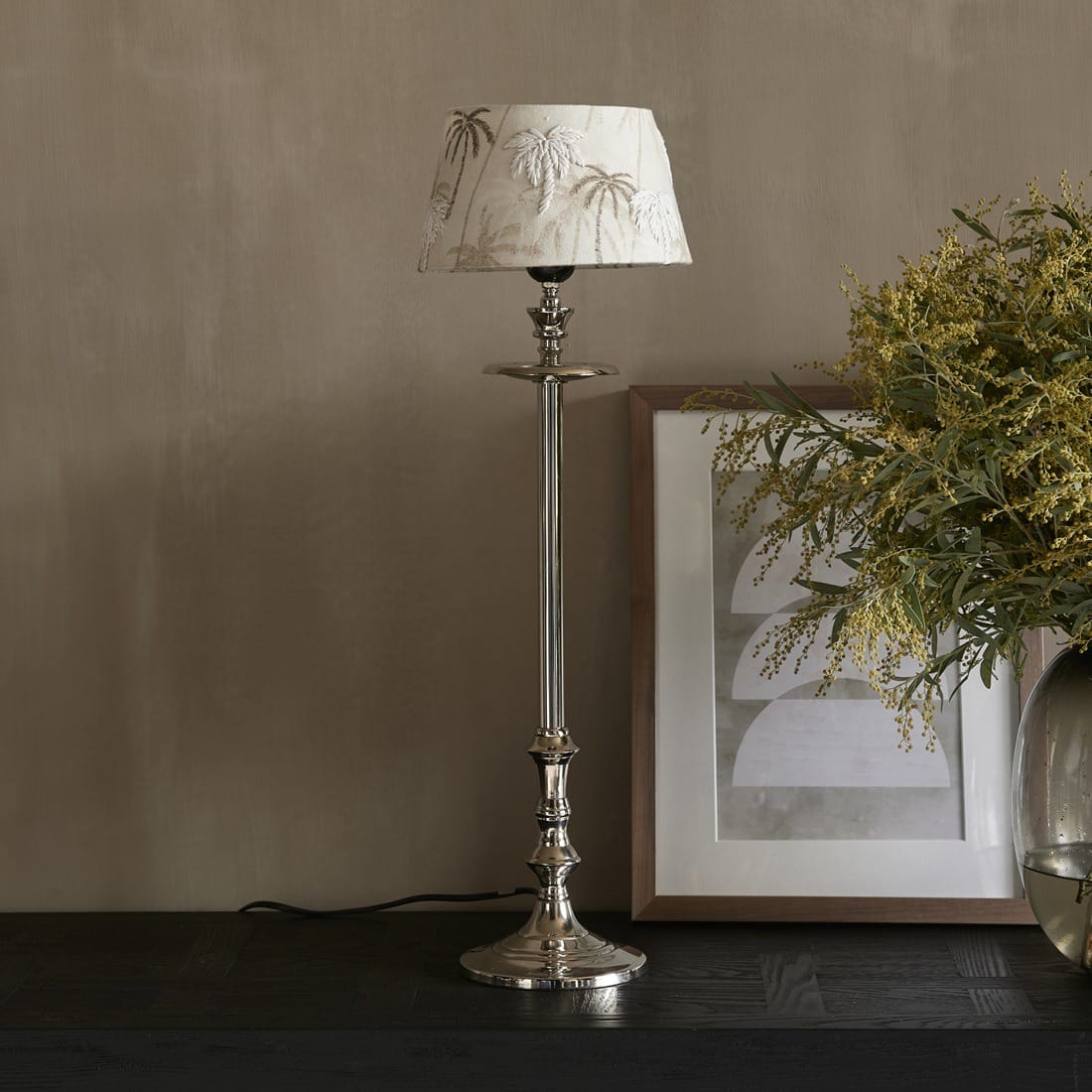 LampbaseLHotel776000__1