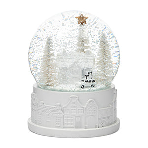 RM Winter Wonderland Snow Globe 548910