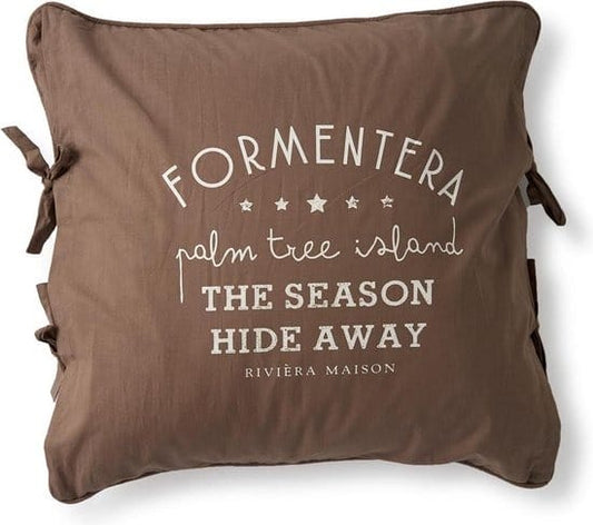 FormenteraHideAwayPCover50x50366840__1