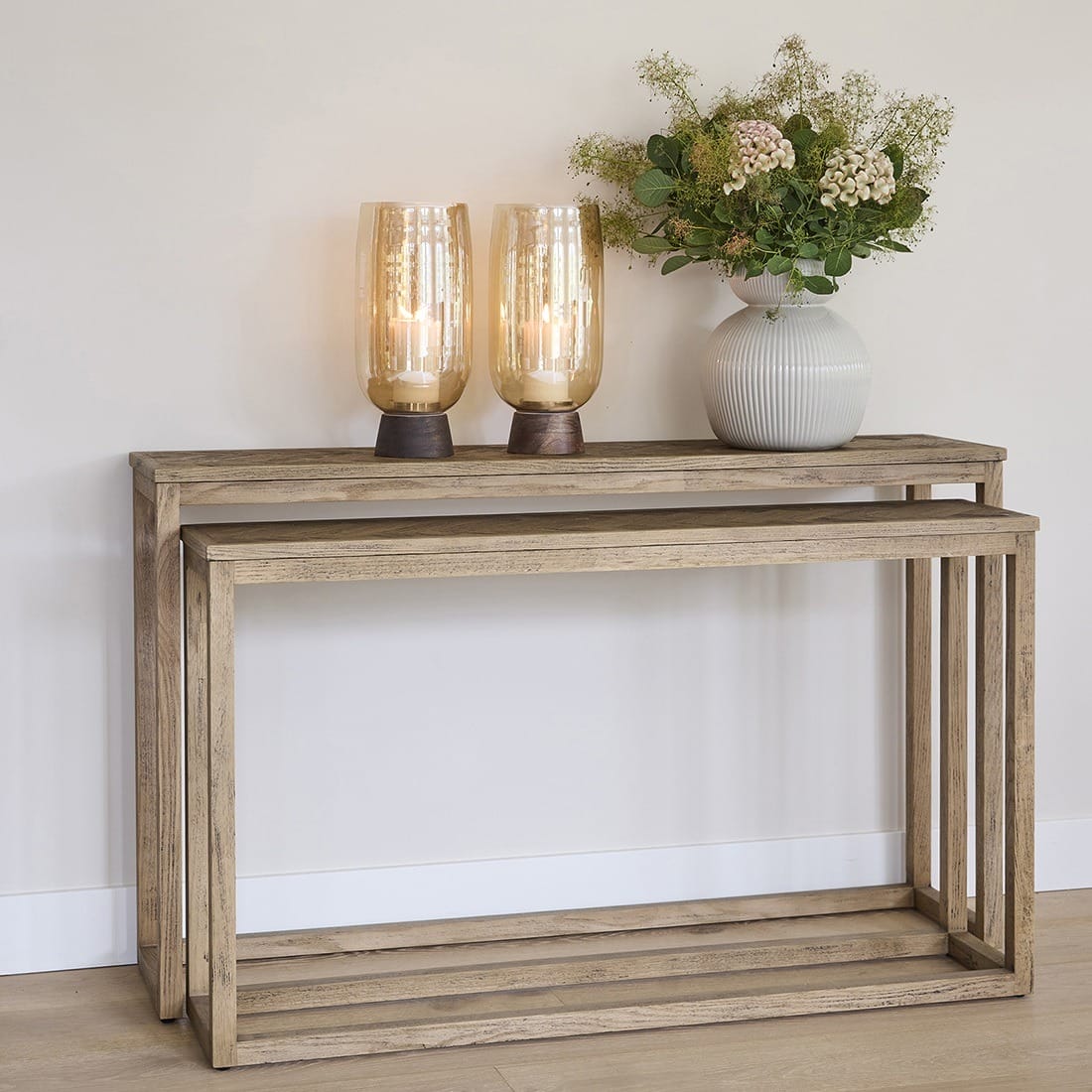 HarbourIslandSideTableS_2562170__1
