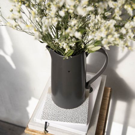 Jug Matt Black Heart in Black LI/JUG 004 MB